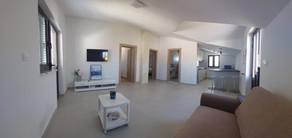 Apartments Boljat Trogir Eksteriør billede